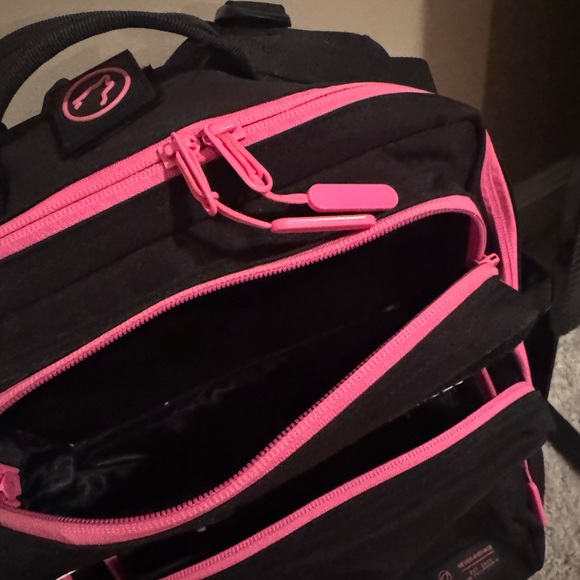 Wolfpack Backpack - Picture 4 of 5